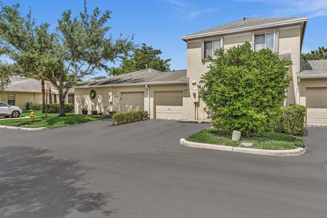 10881 Sea Hibiscus Lane, Tamarac, FL 33321