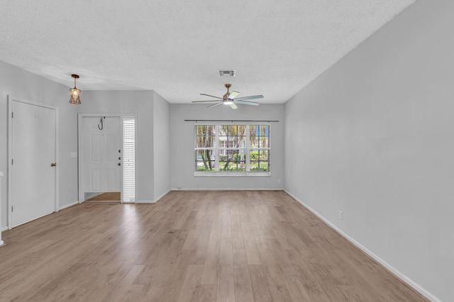 10881 Sea Hibiscus Lane, Tamarac, FL 33321