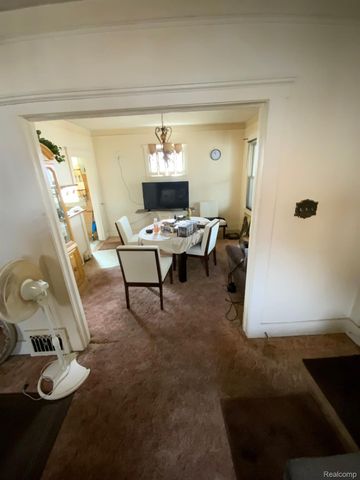 18924 Orleans Street, Detroit, MI 48203