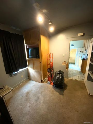 18924 Orleans Street, Detroit, MI 48203