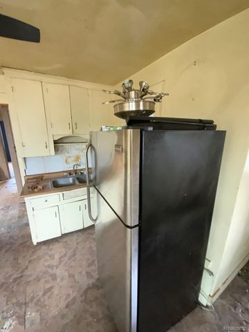 18924 Orleans Street, Detroit, MI 48203