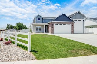 705 Sandy Point St, Payette, ID 83661