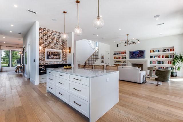 5522 Willis Avenue, Dallas, TX 75206