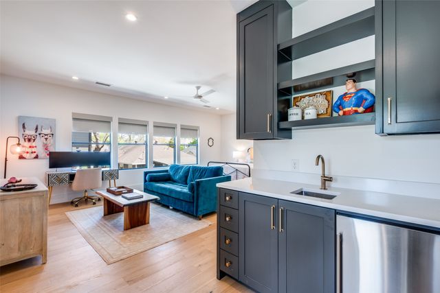 5522 Willis Avenue, Dallas, TX 75206