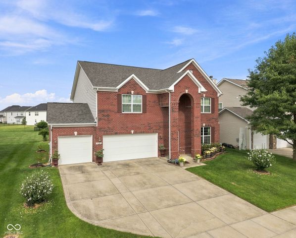 8744 N Aspen Way, Mccordsville, IN 46055