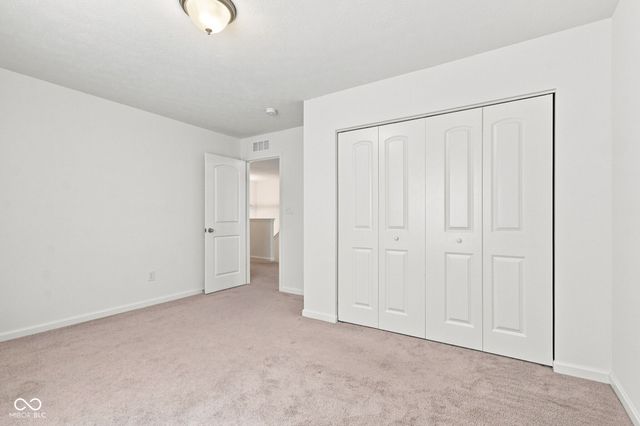 8744 N Aspen Way, Mccordsville, IN 46055