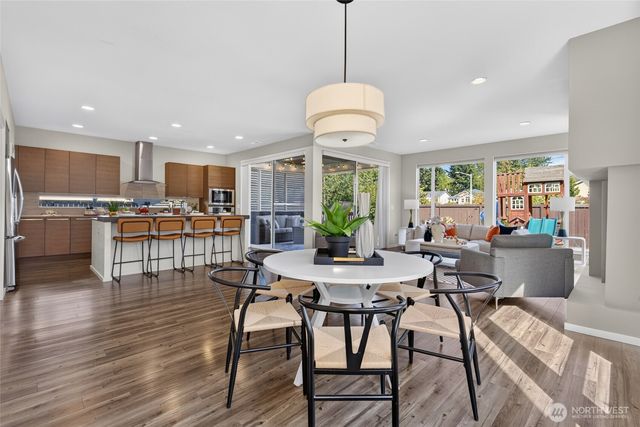 16913 37th Drive SE, Bothell, WA 98012