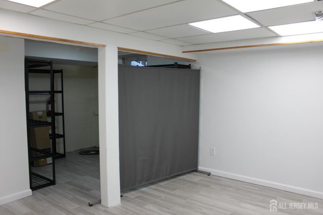 83 Pheasant Run, Edison, NJ 08820