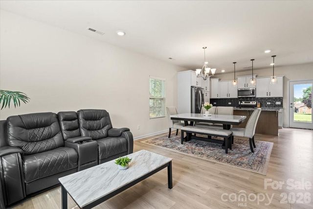 4627 Shattalon Drive, Winston Salem, NC 27106