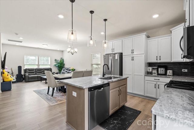 4627 Shattalon Drive, Winston Salem, NC 27106