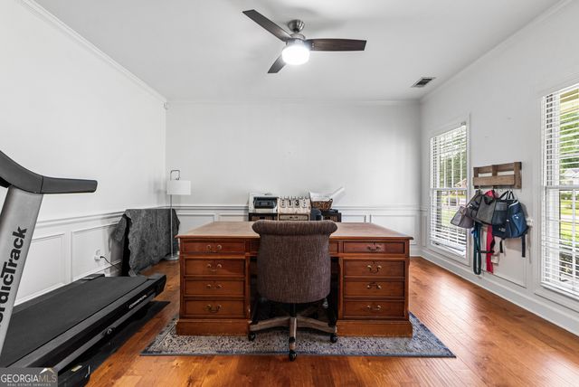 113 Pine Lakes Avenue, Savannah, GA 31405