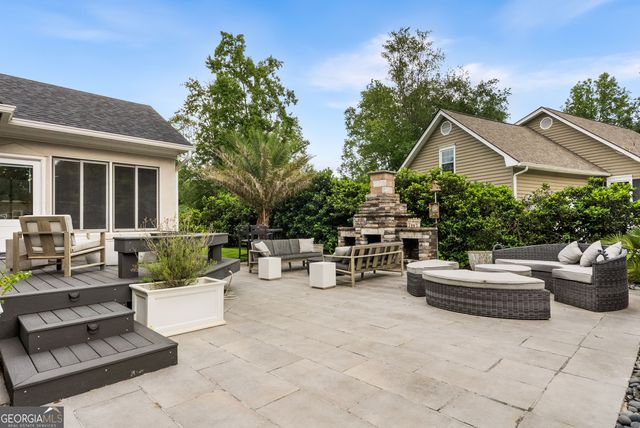 113 Pine Lakes Avenue, Savannah, GA 31405