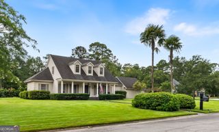 113 Pine Lakes Avenue, Savannah, GA 31405