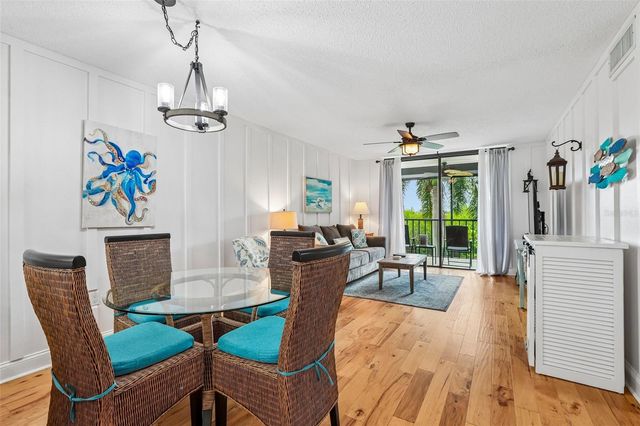 1332 PASADENA AVENUE S 207, South Pasadena, FL 33707