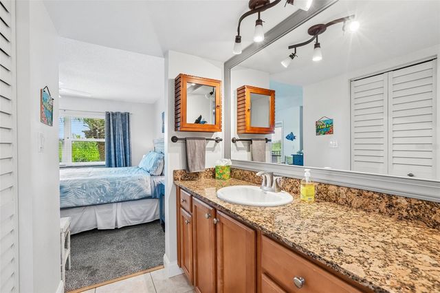 1332 PASADENA AVENUE S 207, South Pasadena, FL 33707