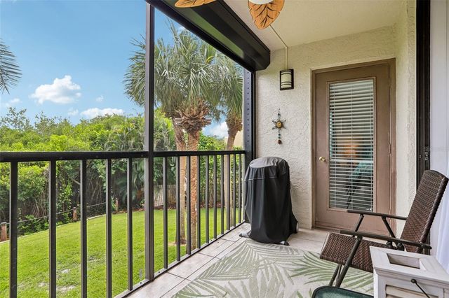 1332 PASADENA AVENUE S 207, South Pasadena, FL 33707