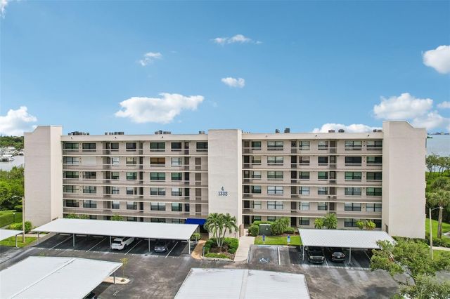 1332 PASADENA AVENUE S 207, South Pasadena, FL 33707