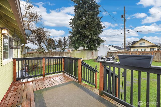 6020 S Lawrence Street, Tacoma, WA 98409