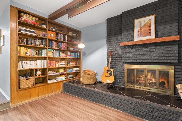 632 Caduceus Court, Hurst, TX 76053