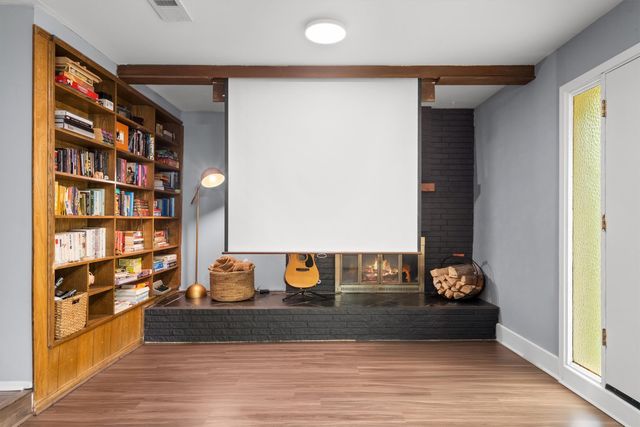 632 Caduceus Court, Hurst, TX 76053