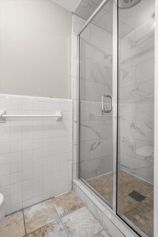 632 Caduceus Court, Hurst, TX 76053