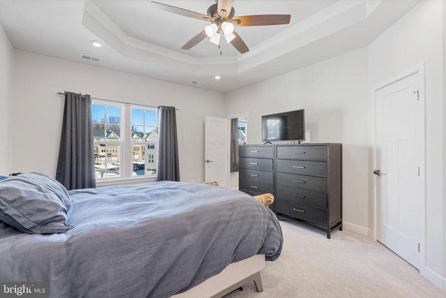 110 BETHLEHEM PL, Brooklyn, MD 21225