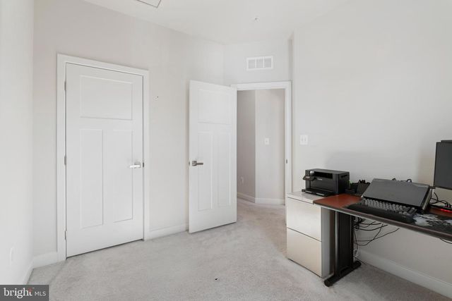 110 BETHLEHEM PL, Brooklyn, MD 21225