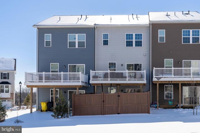 110 BETHLEHEM PL, Brooklyn, MD 21225