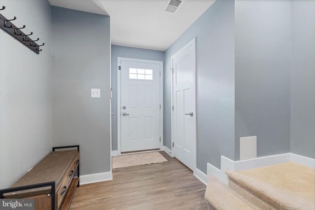 110 BETHLEHEM PL, Brooklyn, MD 21225