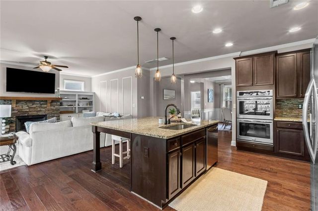 549 Riverwalk Manor Drive, Dallas, GA 30132