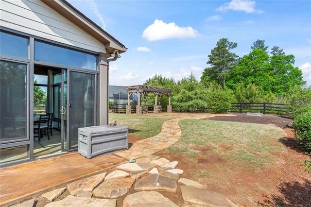 549 Riverwalk Manor Drive, Dallas, GA 30132