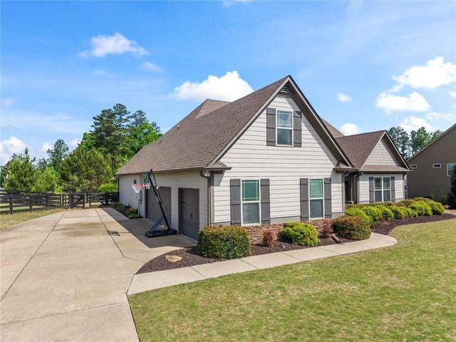 549 Riverwalk Manor Drive, Dallas, GA 30132