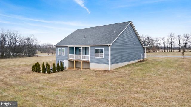 51 BREEZE KNOLL WAY, Charles Town, WV 25414