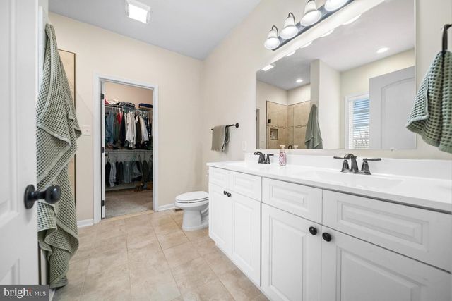 51 BREEZE KNOLL WAY, Charles Town, WV 25414