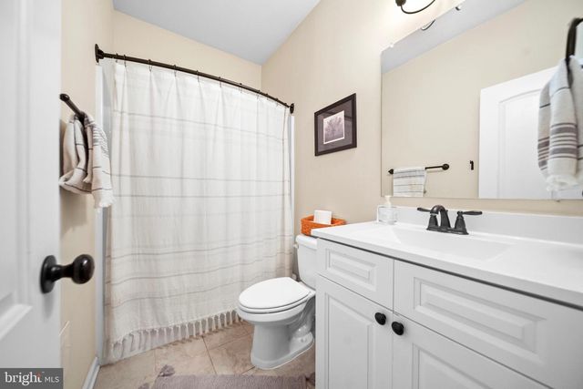 51 BREEZE KNOLL WAY, Charles Town, WV 25414