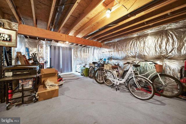 51 BREEZE KNOLL WAY, Charles Town, WV 25414