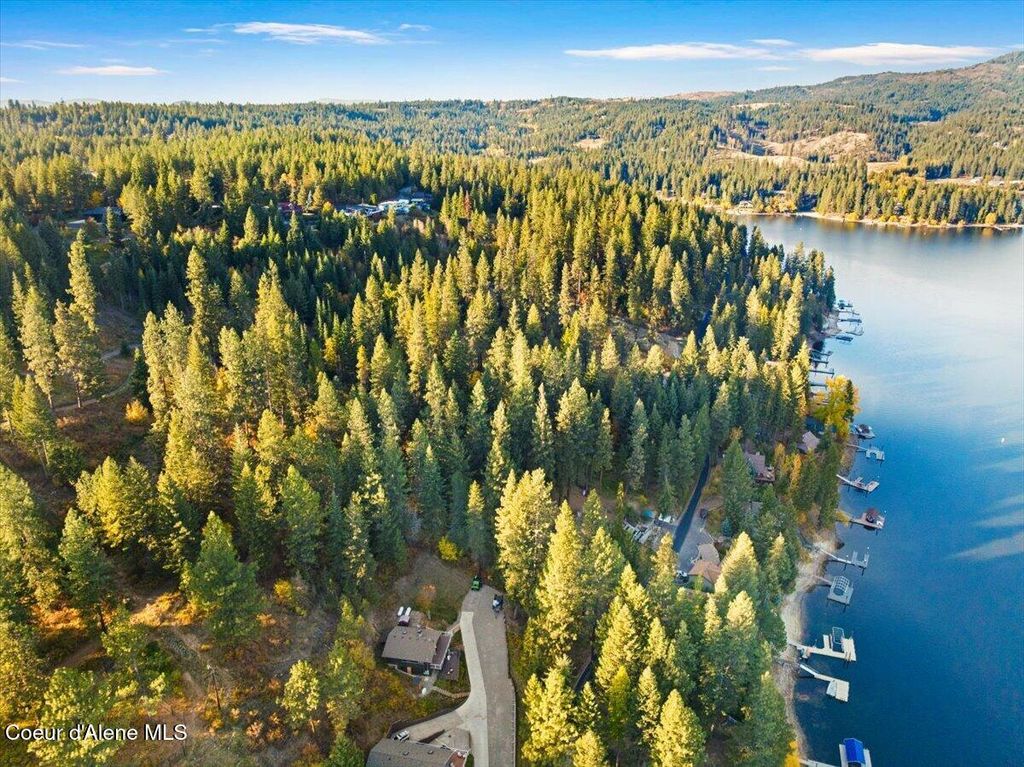 15039 N SHENANDOAH DR, Hayden, ID 83835 photo 3