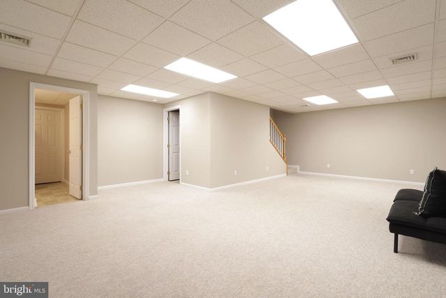 210 AMBLEWOOD WAY, State College, PA 16803