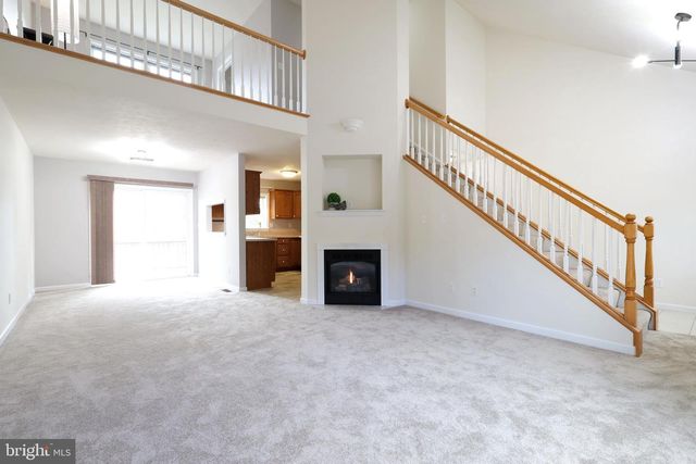 210 AMBLEWOOD WAY, State College, PA 16803