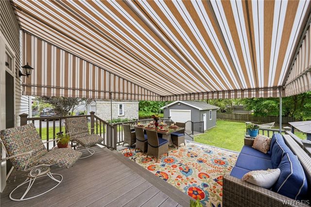 89 Garrison Road, Amherst, NY 14221