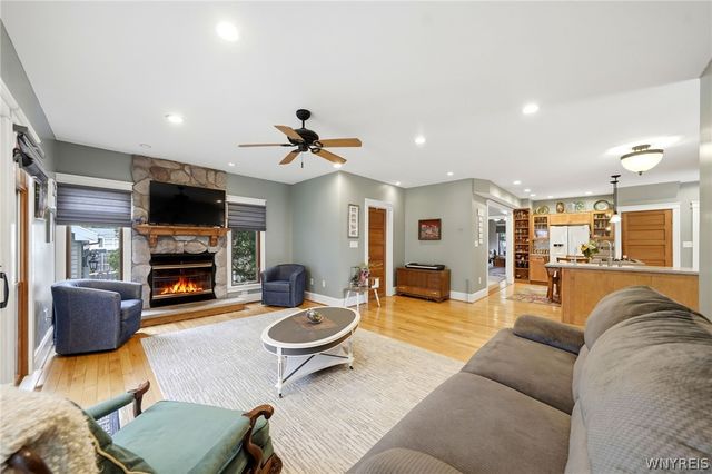 89 Garrison Road, Amherst, NY 14221