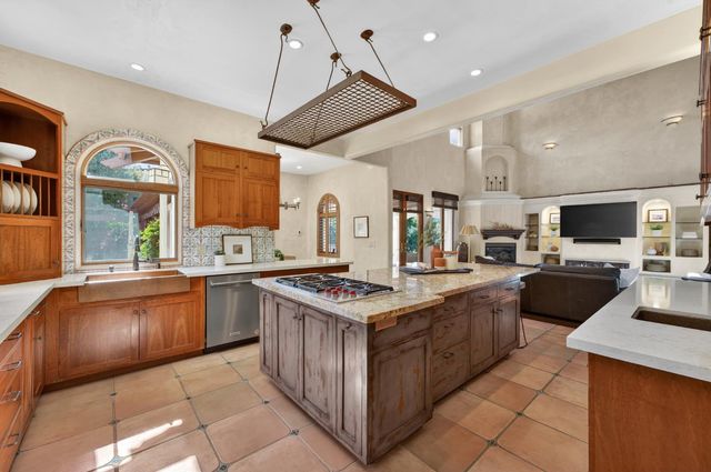 4505 Echo Springs Cir, El Dorado Hills, CA 95762