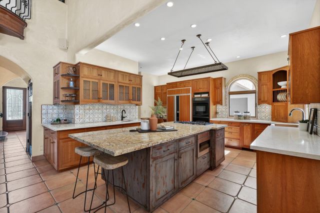 4505 Echo Springs Cir, El Dorado Hills, CA 95762