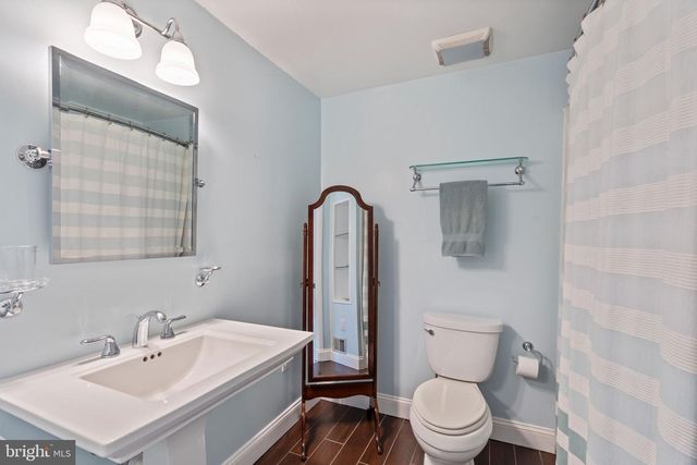 6008 CEDAR WOOD DR, Columbia, MD 21044