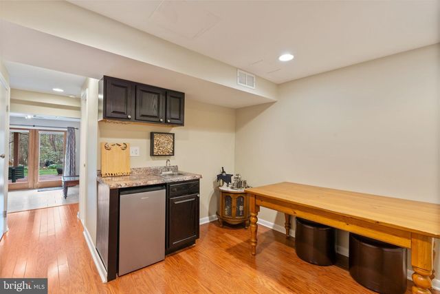 6008 CEDAR WOOD DR, Columbia, MD 21044