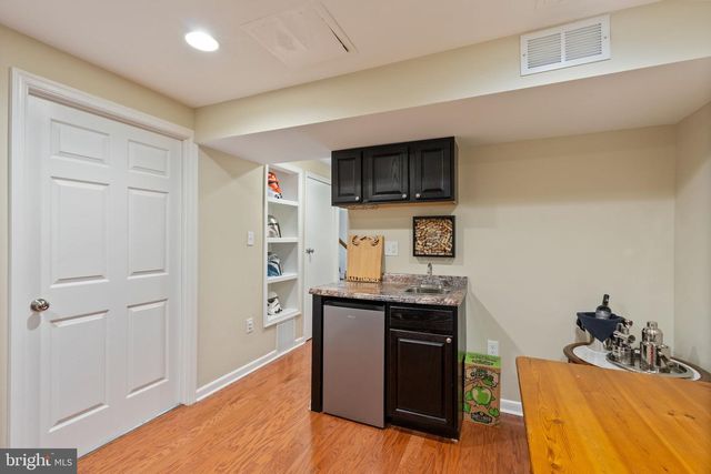 6008 CEDAR WOOD DR, Columbia, MD 21044