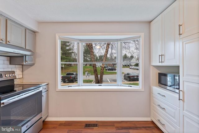 6008 CEDAR WOOD DR, Columbia, MD 21044