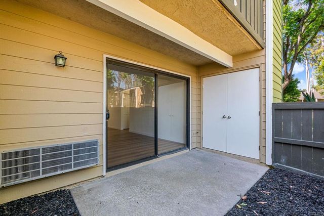 3535 Banbury Dr 65, Riverside, CA 92505
