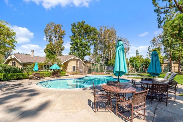 3535 Banbury Dr 65, Riverside, CA 92505