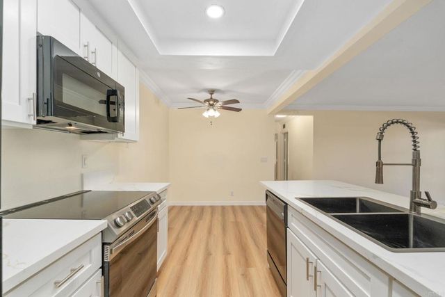 3535 Banbury Dr 65, Riverside, CA 92505